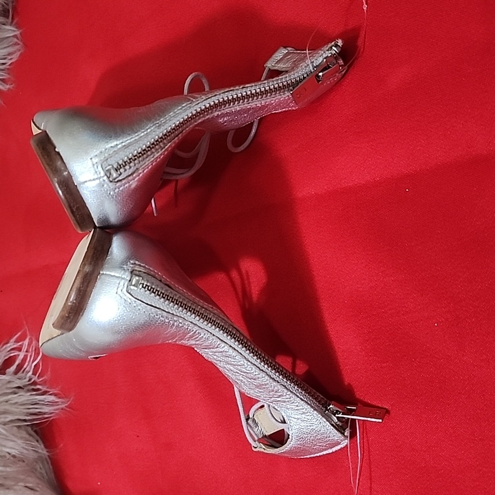 LOEFFLER RANDALL SANDALS - Picture 8 of 9